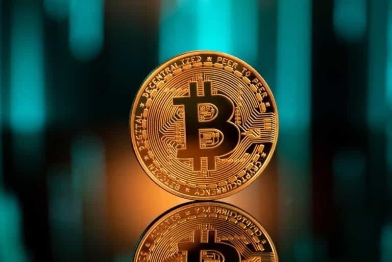 صعود بیت‌کوین به بالای مرز 40000 دلار با وجود افزایش نرخ بهره